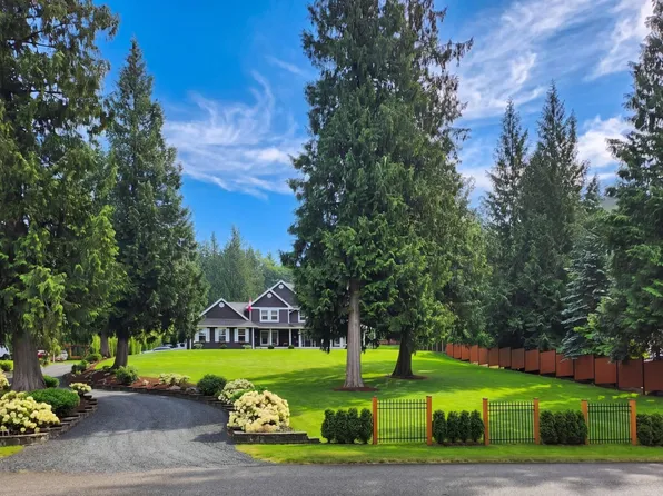 41932 Maple Ln, Chilliwack, BC V2R 5G9