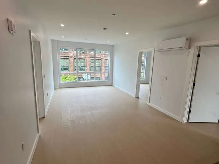 74 Webster St #6C — Photo 7