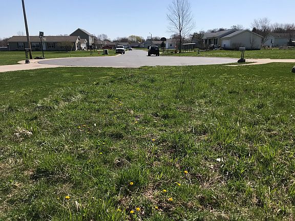 2nd image of 779 Brookelynn Ct