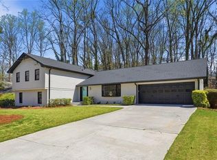 2827 Livsey Ct, Tucker, GA 30084