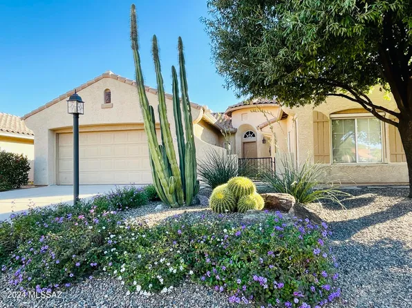 2442 W Tom Watson Dr, Tucson, AZ 85742