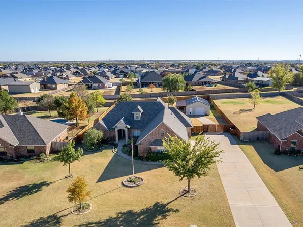 2572 Silver Crossings Cir, Piedmont, OK 73078