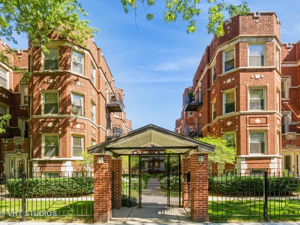 1340 W Greenleaf Ave APT 3G, Chicago, IL 60626