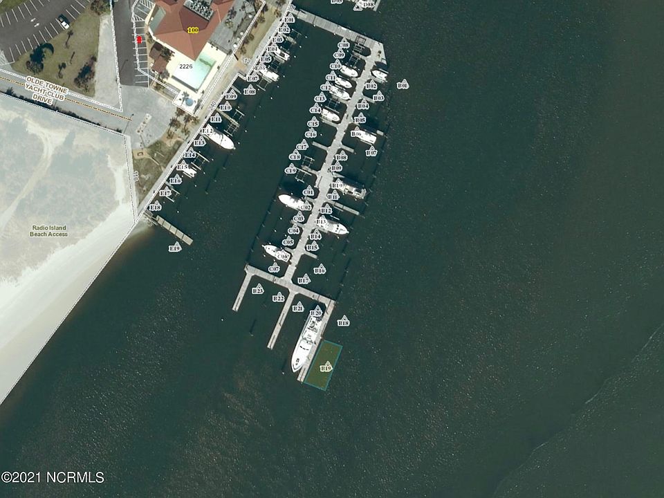 2nd image of B-19 Olde Town Yacht Club