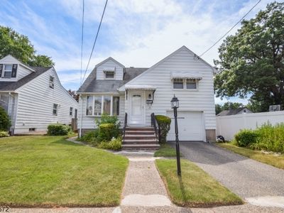 89 Pompton Ave, Woodland Park, NJ, 07424
