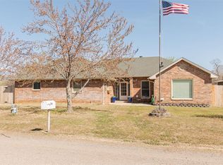 7000 Robey Dr, Edmond, OK 73034