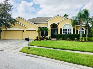 10304 Riverburn Dr, Tampa, FL 33647
