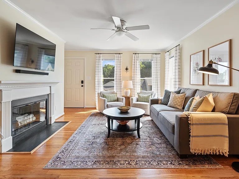 4233 Timberwood Dr — Photo 14
