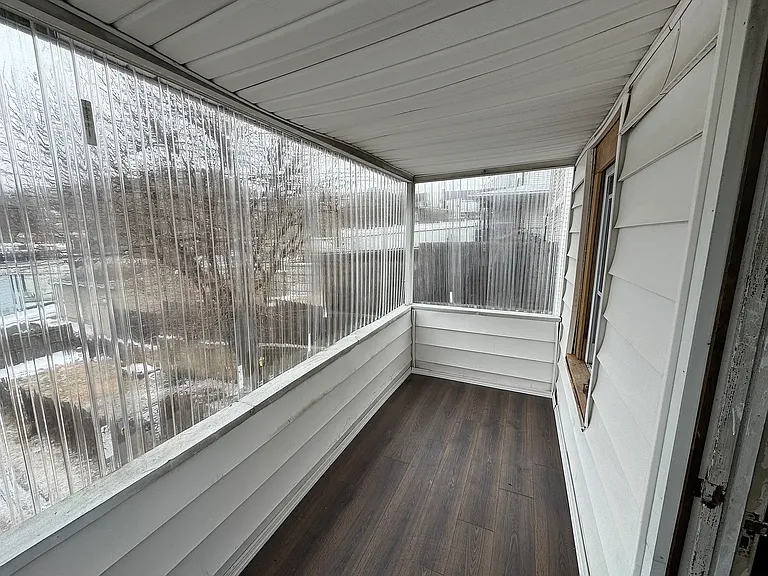 217 S South St — Photo 14