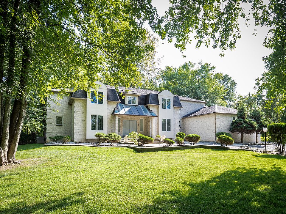 Front exterior.