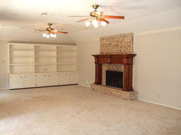 2nd image of 4209 Arroyo Dr