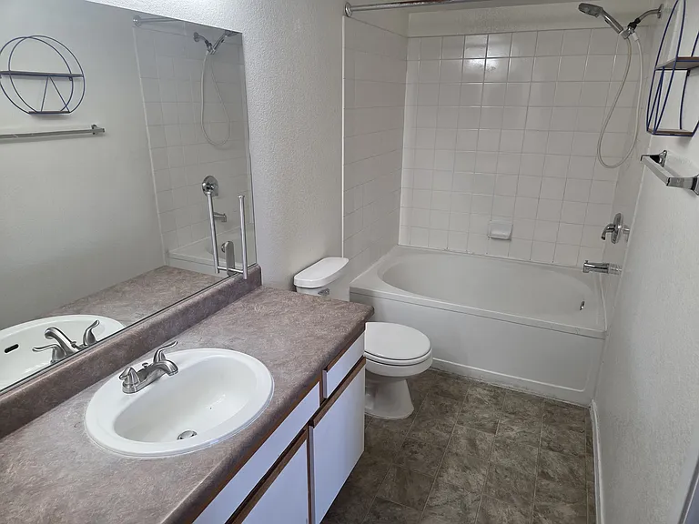 6650 W Warm Springs Rd #2075 — Photo 25