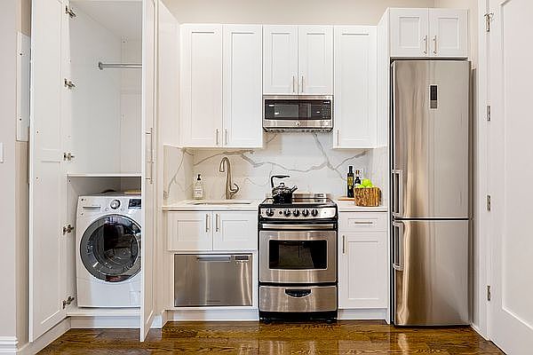 1st image of 321 W 11th St #7