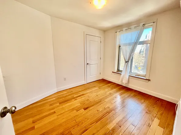 65-50 Austin Street image 15 of 19