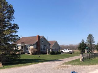 2188 S Duncan Rd, Midland, MI 48640