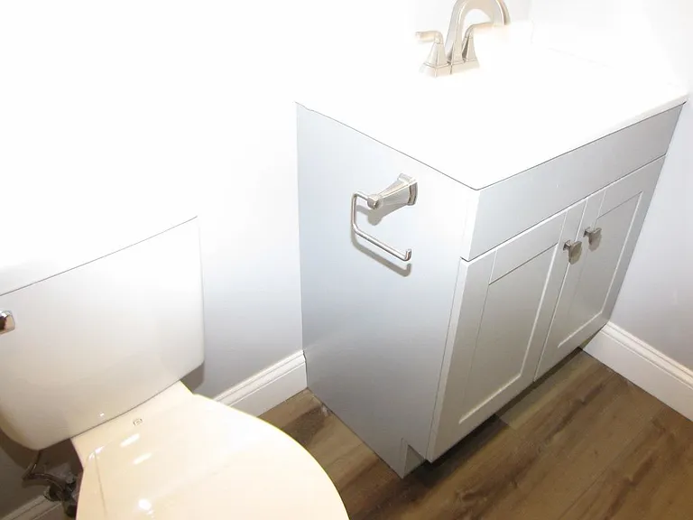 1225 Bodwell Rd #22 — Photo 12