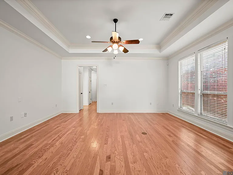 17514 Lake Willow Ave — Photo 7