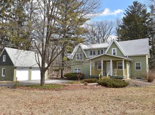 W140N8128 Lilly Rd, Menomonee Falls, WI 53051