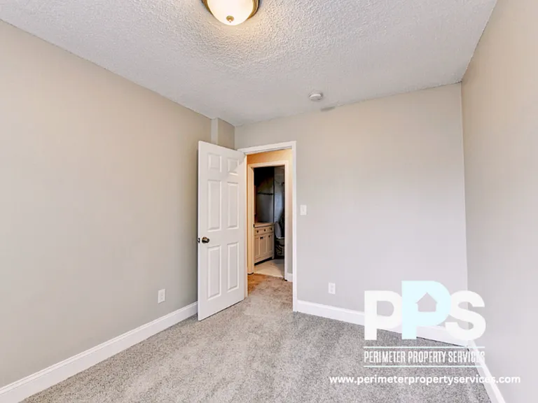 390 W Lake Ave NW #A1 — Photo 16