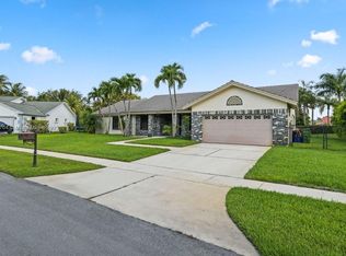 20141 NW 8th St, Pembroke Pines, FL 33029