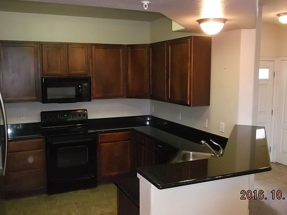 4th image of 1900 Danbrook Dr Unit 127