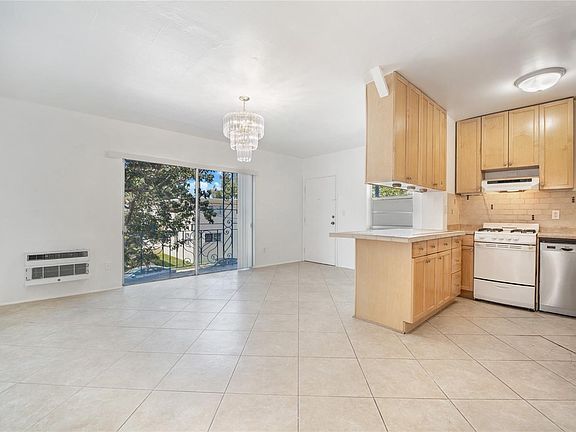 3rd image of 7719 Byron Ave #20