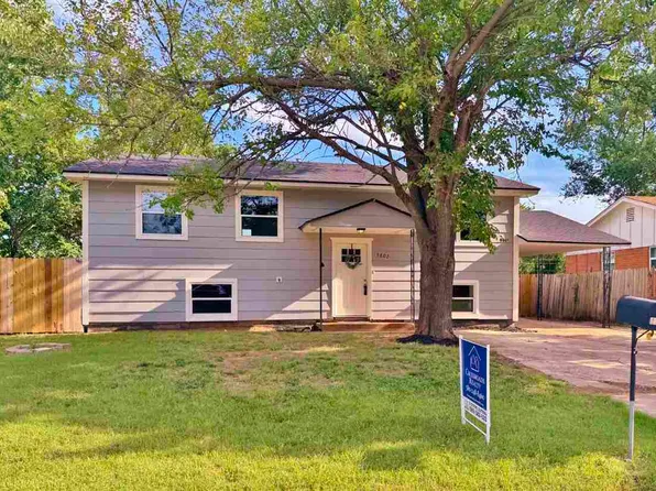 5802 NW Kinyon Ave, Lawton, OK 73505
