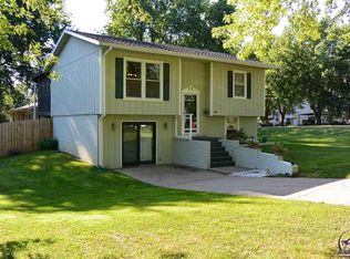 550 N Milton St, Auburn, KS 66402