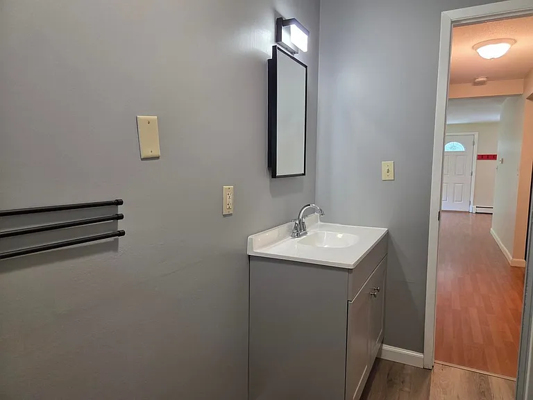 92 Chester 1st Floor #1ST FLOOR — Photo 13