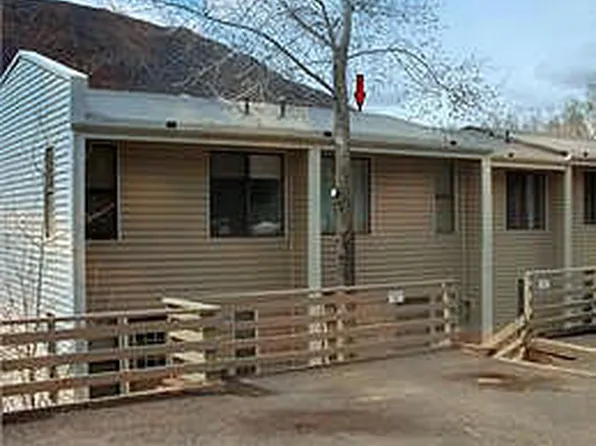 2600 S Oakhurst Ct APT 33, Glenwood Springs, CO 81601