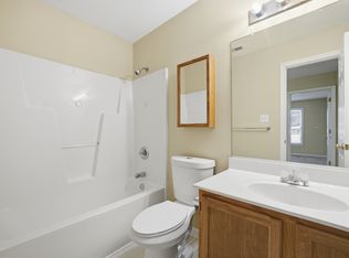 1009 Friar Tuck Ct, Chesapeake, VA 23322