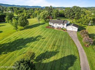 7543 Majors Rd, Corryton, TN 37721