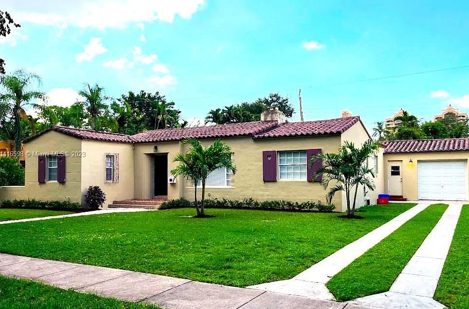 1st image of 628 Alcazar Ave