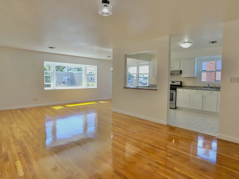 6207 Newkirk Ave #2