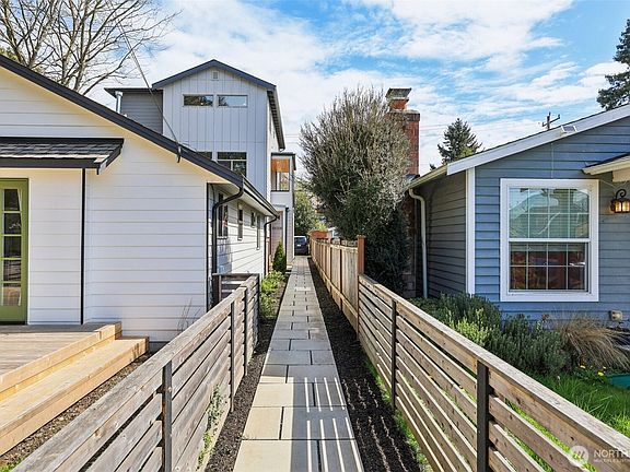 5th image of 8410 17th Avenue SW #3