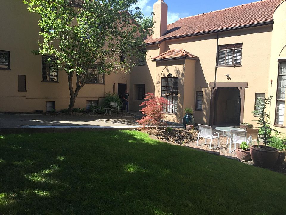 1st image of 627 S Bernard St APT 12
