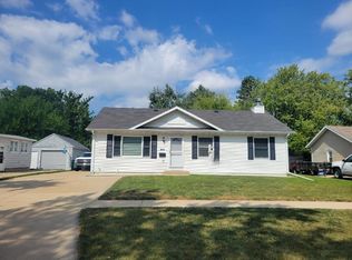 510 W Geneva St, Elkhorn, WI 53121