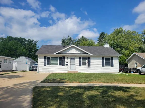 510 West Geneva STREET, Elkhorn, WI 53121