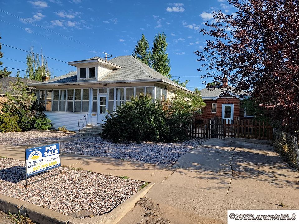 1st image of 815 E University Ave #817