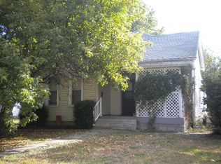 844 N Prairie St, Jacksonville, IL 62650