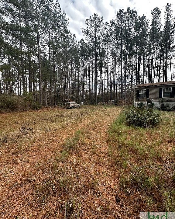 2nd image of 113 Tall Timbers Lane