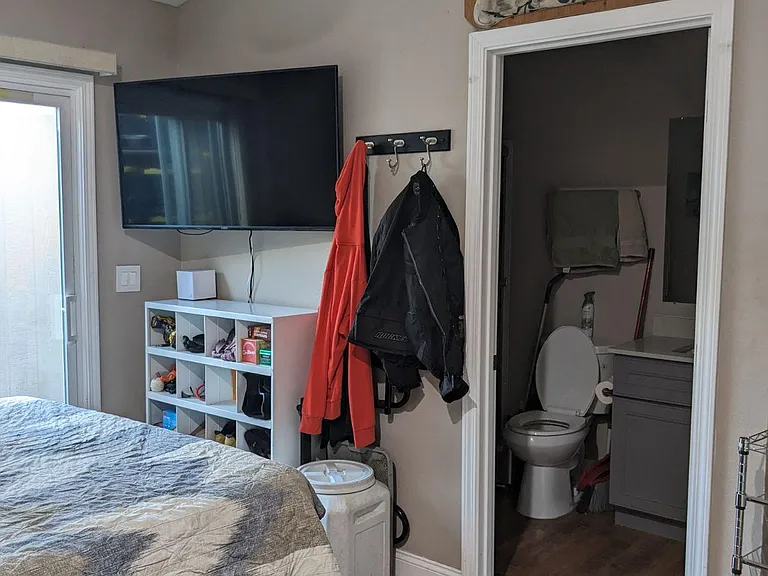 2604 Sierra Vista Ct #S200 — Photo 18