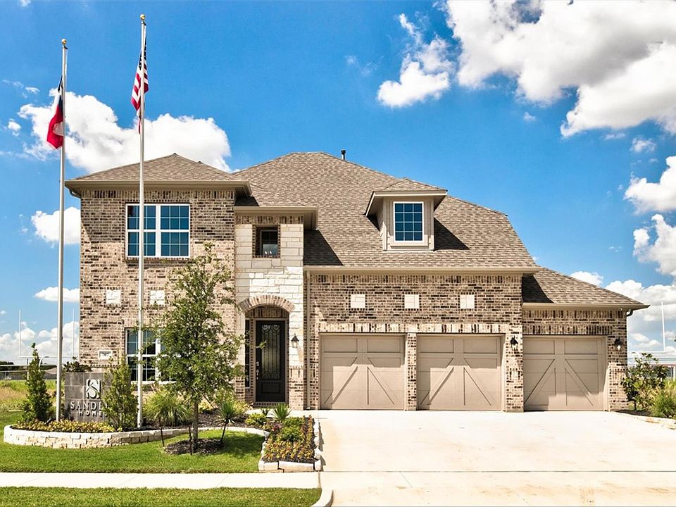 1st image of 707 McAdoo Dr