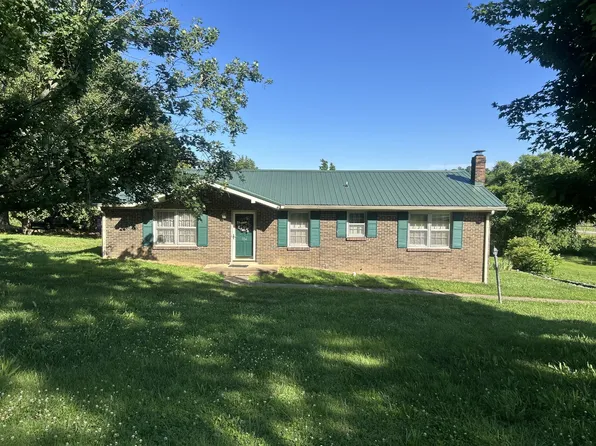 904 Cheairs Cir, Columbia, TN 38401