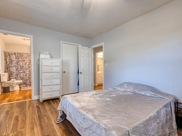 123 McCollum St — Photo 11