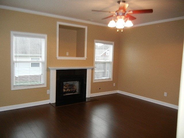 2nd image of 1024 Hummingbird Ln