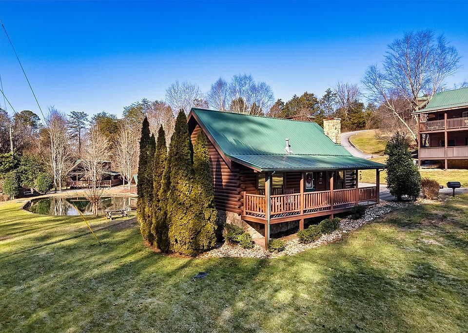 1st image of 1608 Little Cabin Loop