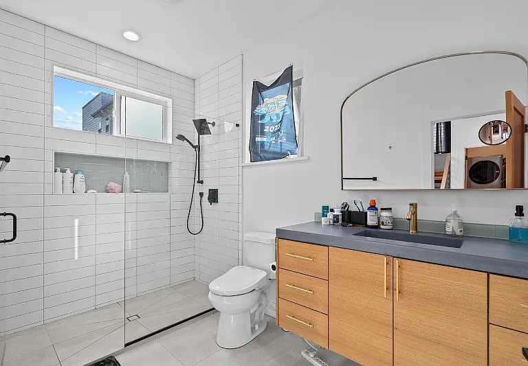 7720 S Macadam Ave #32 — Photo 10
