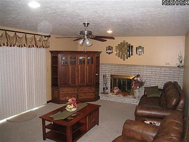 3rd image of 7594 Tamarack Dr
