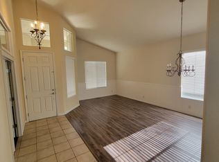 2425 Lincoln Meadows Dr, Reno, NV 89521